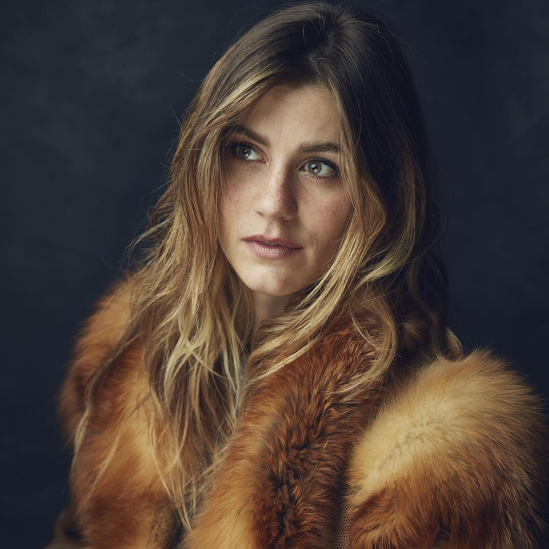 butt Laura Dreyfuss naked photo 2017 Is a cute Laura Dreyfuss naked photo 2017